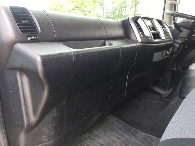 日野レンジャーアルミブロック増トン（6t・8t）[写真30]