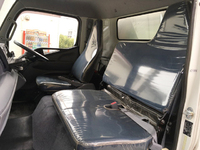 三菱ふそうキャンターアルミバン小型（2t・3t）[写真30]