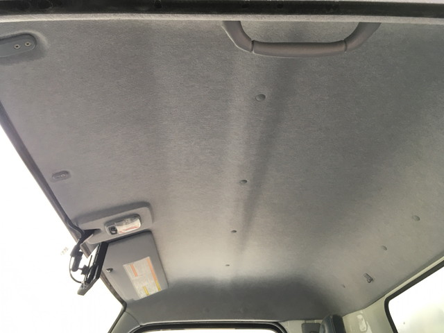 三菱ふそうキャンターアルミバン小型（2t・3t）[写真32]
