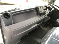 三菱ふそうキャンターアルミバン小型（2t・3t）[写真33]