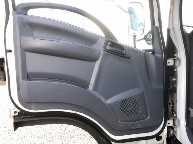 いすゞエルフセーフティローダー小型（2t・3t）[写真30]