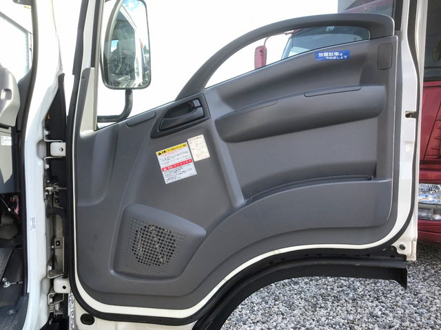 いすゞエルフセーフティローダー小型（2t・3t）[写真31]