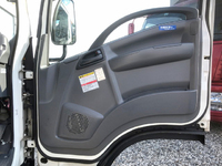 いすゞエルフセーフティローダー小型（2t・3t）[写真31]