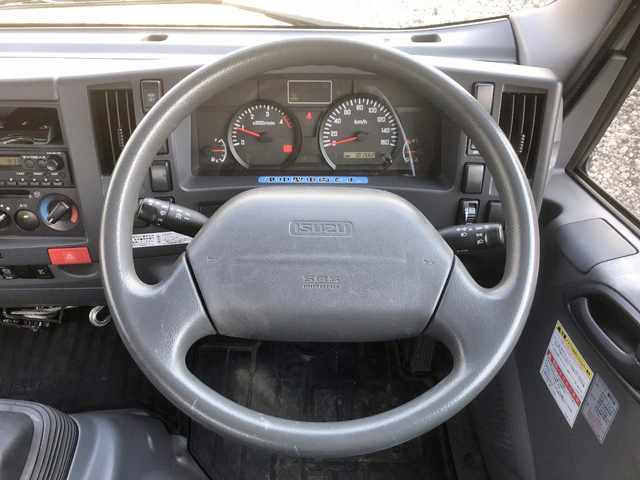 いすゞエルフセーフティローダー小型（2t・3t）[写真35]