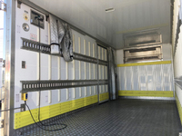 三菱ふそうキャンター冷凍車（冷蔵車）小型（2t・3t）[写真13]