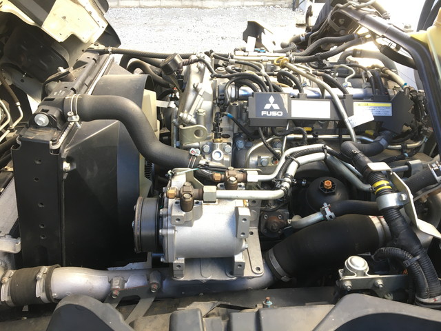 三菱ふそうキャンター冷凍車（冷蔵車）小型（2t・3t）[写真25]