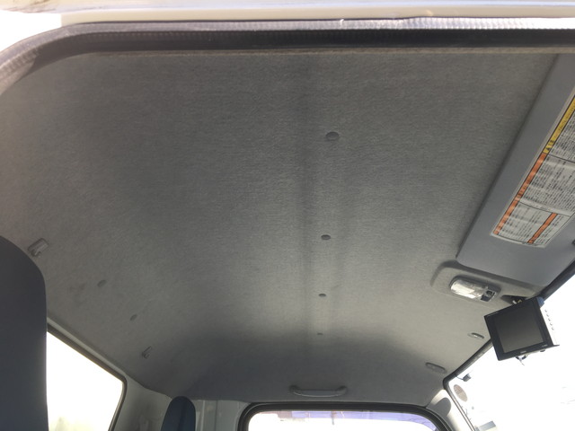 三菱ふそうキャンター冷凍車（冷蔵車）小型（2t・3t）[写真32]