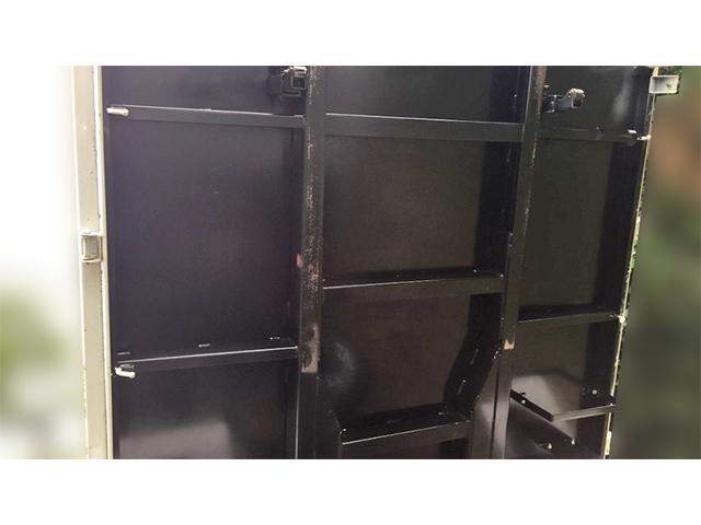 いすゞエルフダンプ小型（2t・3t）[写真14]