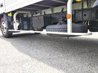 三菱ふそうキャンターアルミバン小型（2t・3t）[写真19]