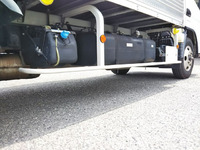 三菱ふそうキャンターアルミバン小型（2t・3t）[写真20]