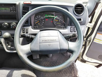 三菱ふそうキャンターアルミバン小型（2t・3t）[写真37]