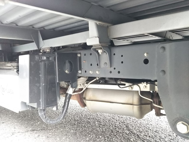 日産アトラス平ボディ小型（2t・3t）[写真13]