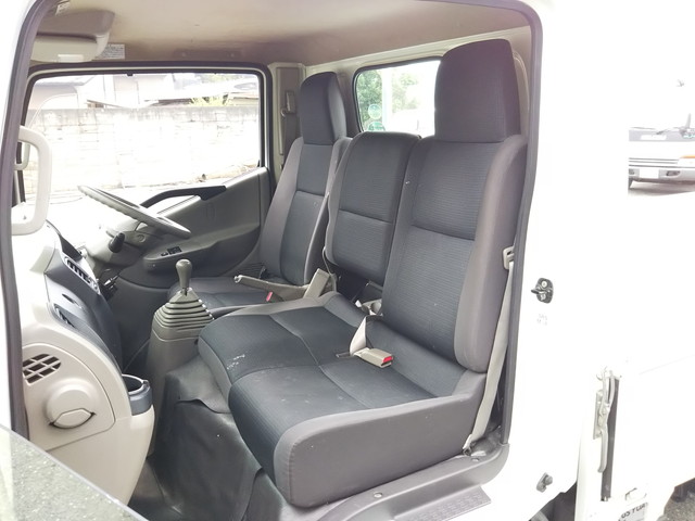 日産アトラス平ボディ小型（2t・3t）[写真20]