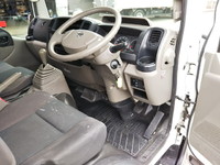 日産アトラス平ボディ小型（2t・3t）[写真25]