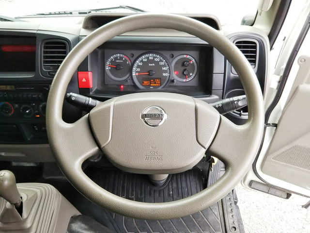 日産アトラス平ボディ小型（2t・3t）[写真27]