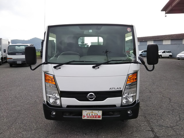 日産アトラス平ボディ小型（2t・3t）[写真06]