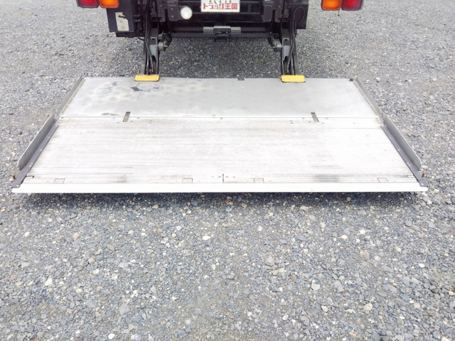 三菱ふそうファイター冷凍車（冷蔵車）中型（4t）[写真16]