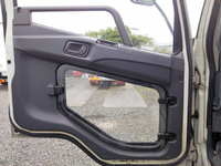 三菱ふそうファイター冷凍車（冷蔵車）中型（4t）[写真27]