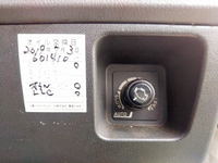 三菱ふそうファイター冷凍車（冷蔵車）中型（4t）[写真38]