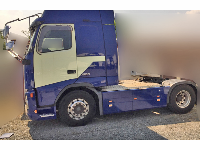 中古トレーラーヘッド（トラクターヘッド） ボルボ 兵庫・京都・徳島