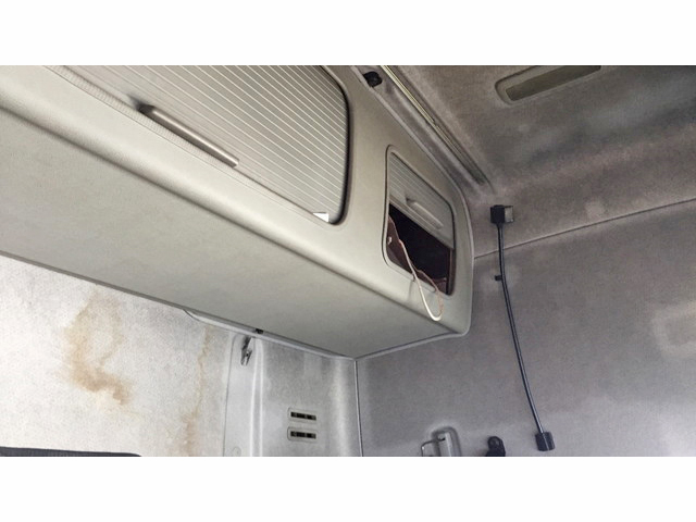 ボルボボルボFHトレーラーヘッド（トラクターヘッド）大型（10t）[写真27]