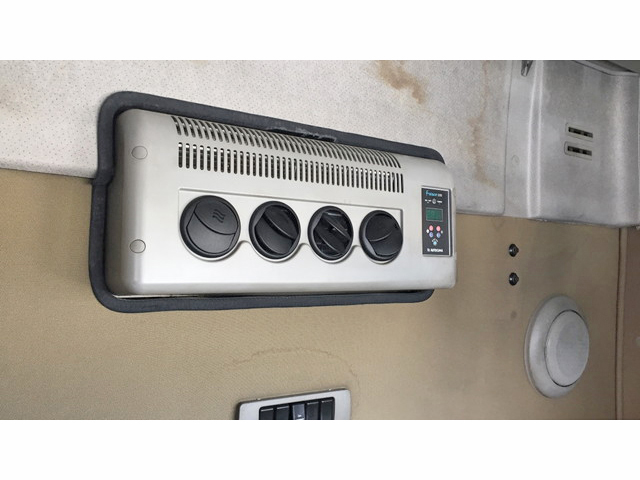 ボルボボルボFHトレーラーヘッド（トラクターヘッド）大型（10t）[写真28]