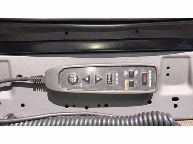 ボルボボルボFHトレーラーヘッド（トラクターヘッド）大型（10t）[写真31]