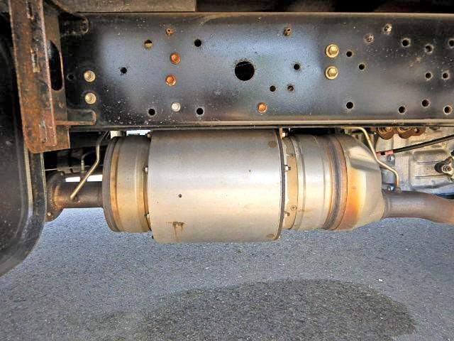 トヨタトヨエース幌ウイング小型（2t・3t）[写真15]