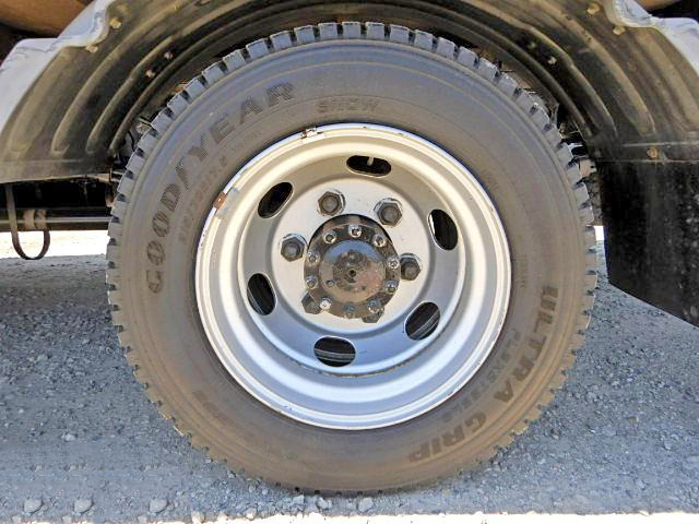 トヨタトヨエース幌ウイング小型（2t・3t）[写真22]