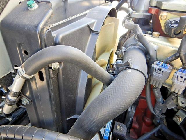 トヨタトヨエース幌ウイング小型（2t・3t）[写真26]