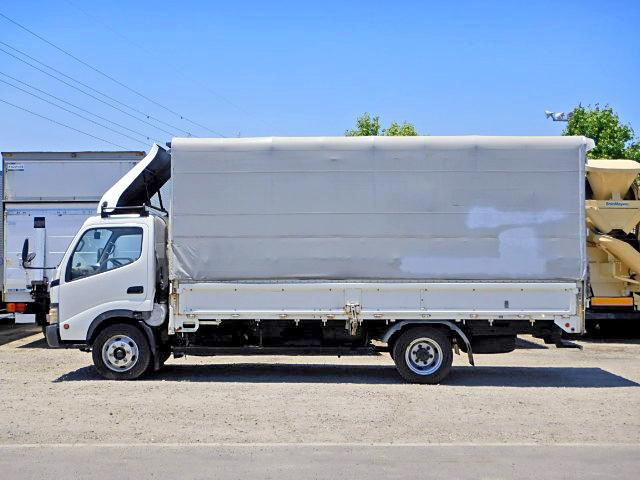 トヨタトヨエース幌ウイング小型（2t・3t）[写真03]