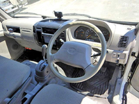 トヨタトヨエース幌ウイング小型（2t・3t）[写真35]