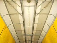 トヨタトヨエース幌ウイング小型（2t・3t）[写真09]