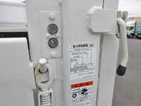 いすゞエルフ平ボディ小型（2t・3t）[写真13]