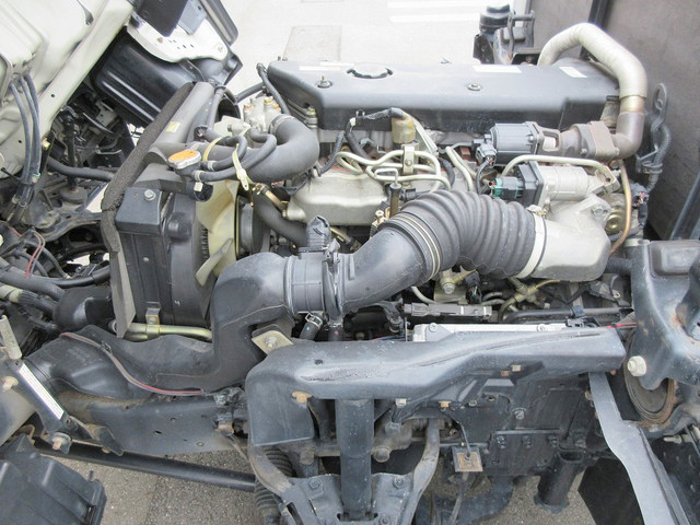 いすゞエルフ平ボディ小型（2t・3t）[写真17]