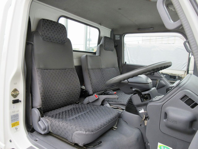 いすゞエルフ平ボディ小型（2t・3t）[写真27]