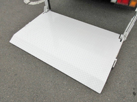 いすゞエルフ平ボディ小型（2t・3t）[写真08]