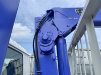 いすゞフォワードセルフクレーン3段中型（4t）[写真16]