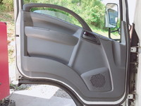 いすゞエルフ冷凍車（冷蔵車）小型（2t・3t）[写真26]