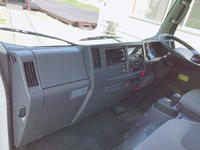 いすゞエルフ冷凍車（冷蔵車）小型（2t・3t）[写真31]