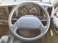 いすゞエルフ冷凍車（冷蔵車）小型（2t・3t）[写真37]