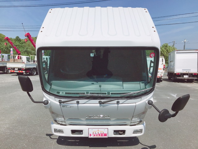 いすゞエルフ冷凍車（冷蔵車）小型（2t・3t）[写真08]