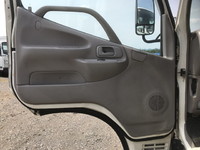 日野デュトロクレーン3段小型（2t・3t）[写真28]