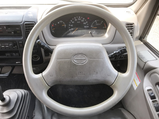 日野デュトロクレーン3段小型（2t・3t）[写真35]