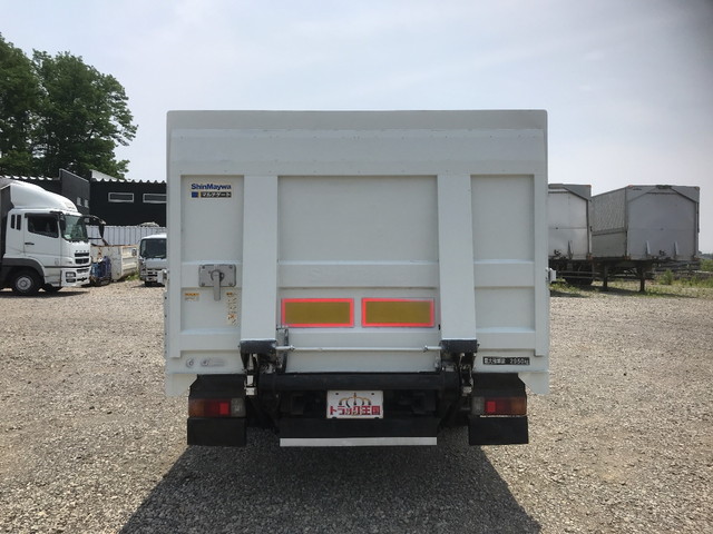 日野デュトロクレーン3段小型（2t・3t）[写真08]