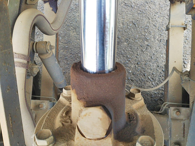 いすゞエルフダンプ小型（2t・3t）[写真15]