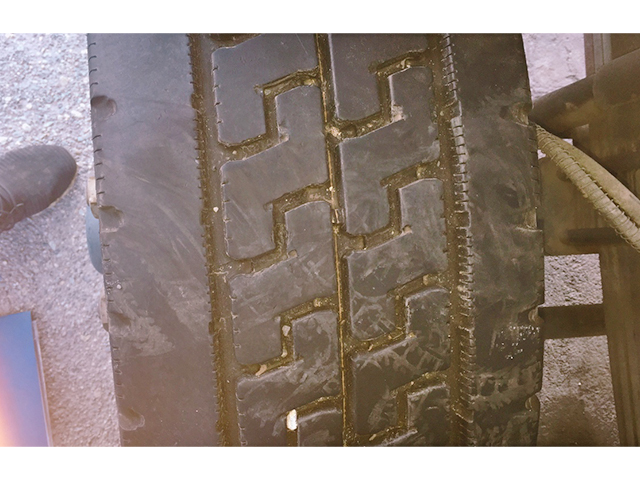 UDトラックスコンドルアルミブロック増トン（6t・8t）[写真11]