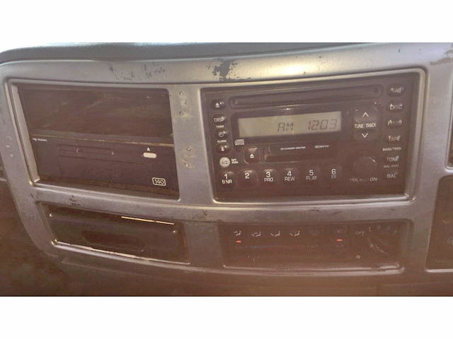 UDトラックスコンドルアルミブロック増トン（6t・8t）[写真19]