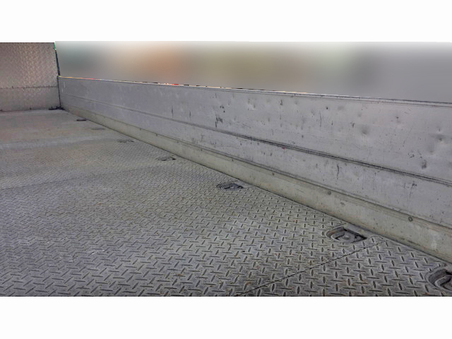 UDトラックスコンドルアルミブロック増トン（6t・8t）[写真08]