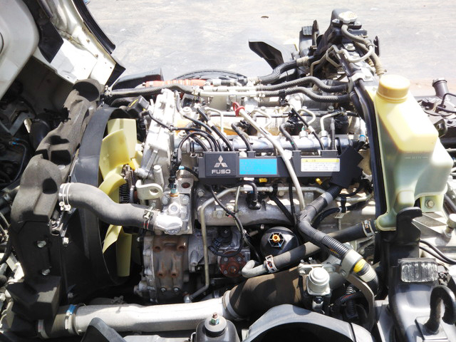 三菱ふそうキャンターダンプ小型（2t・3t）[写真25]